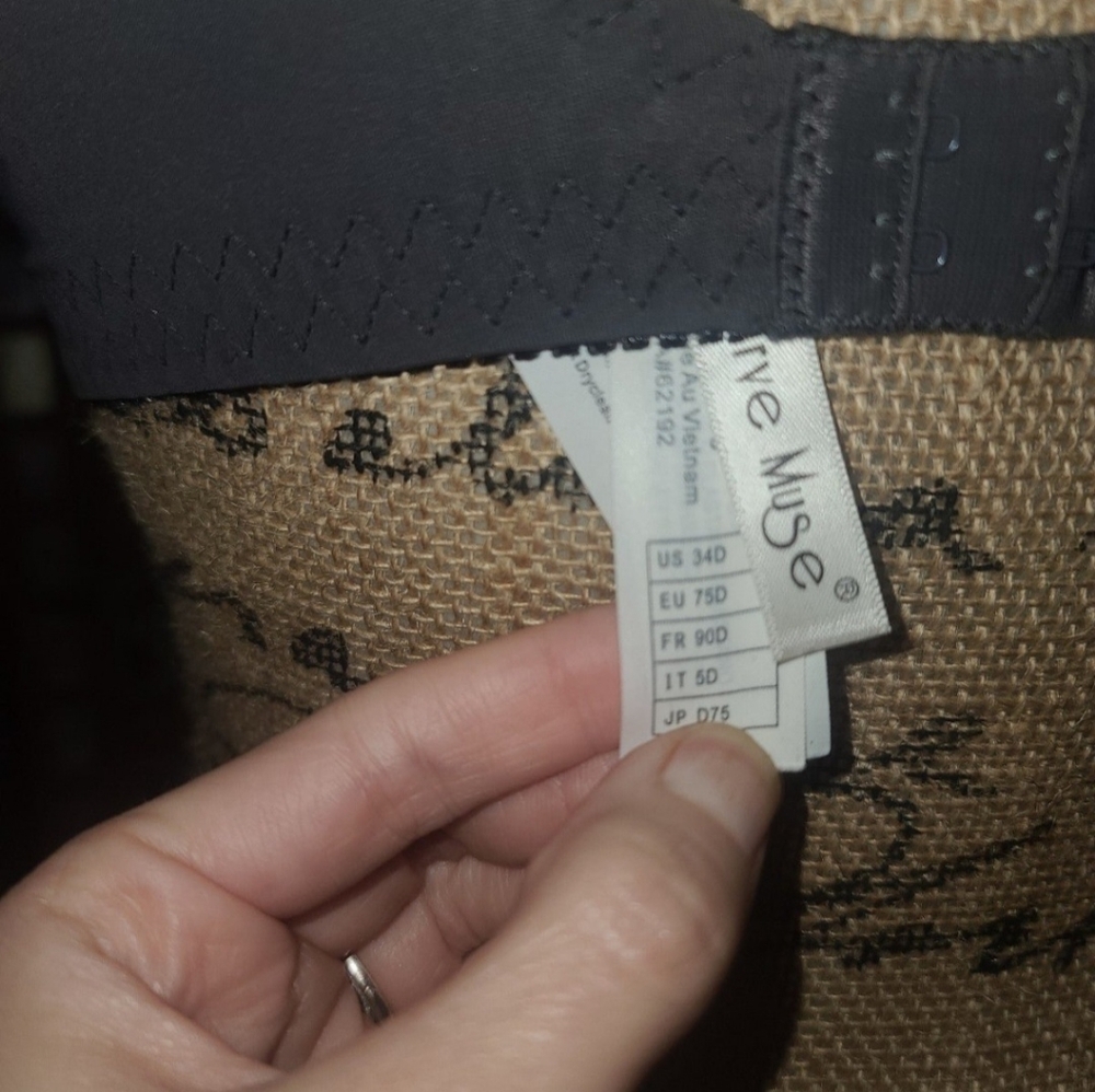Wireless Bra - Picture 5 of 5